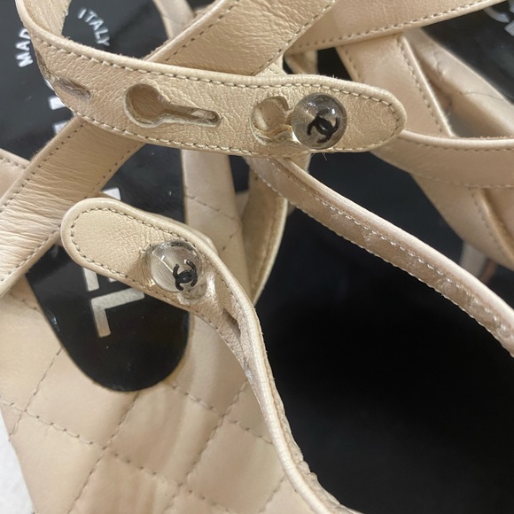 🆕 Chanel two tone strappy heels 💃 - Picture 3 of 9